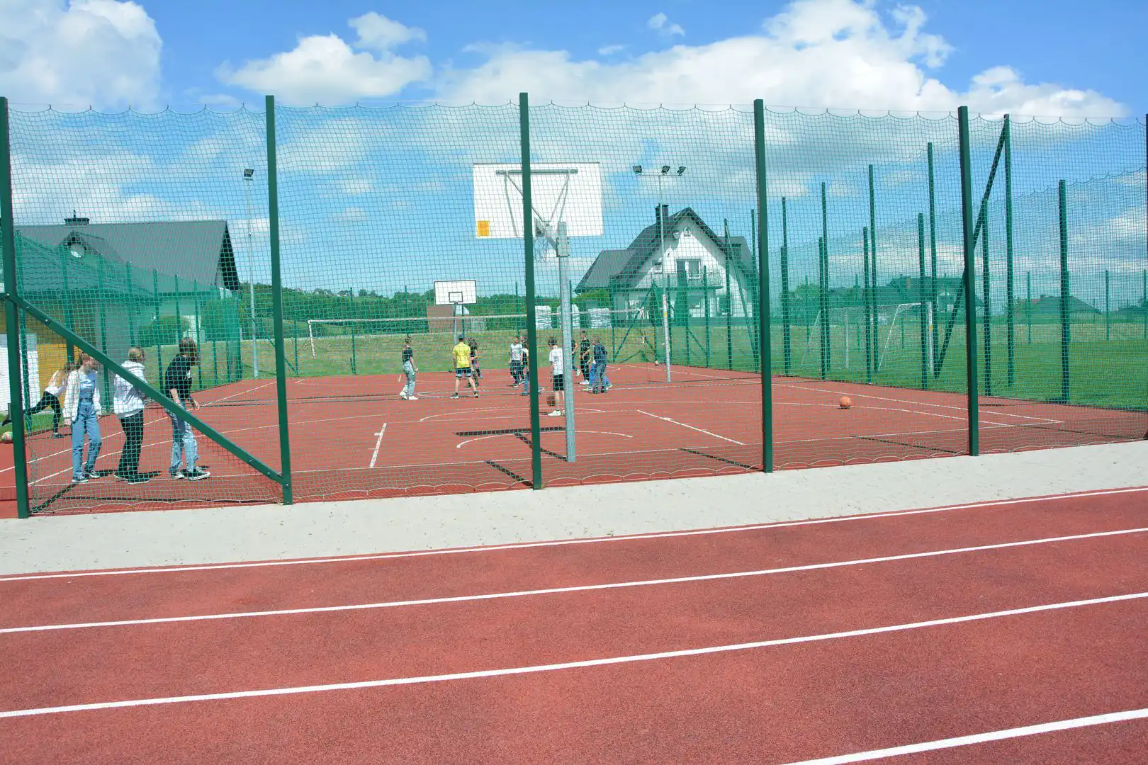 Kompleks sportowy w Librantowej znowu otwarty