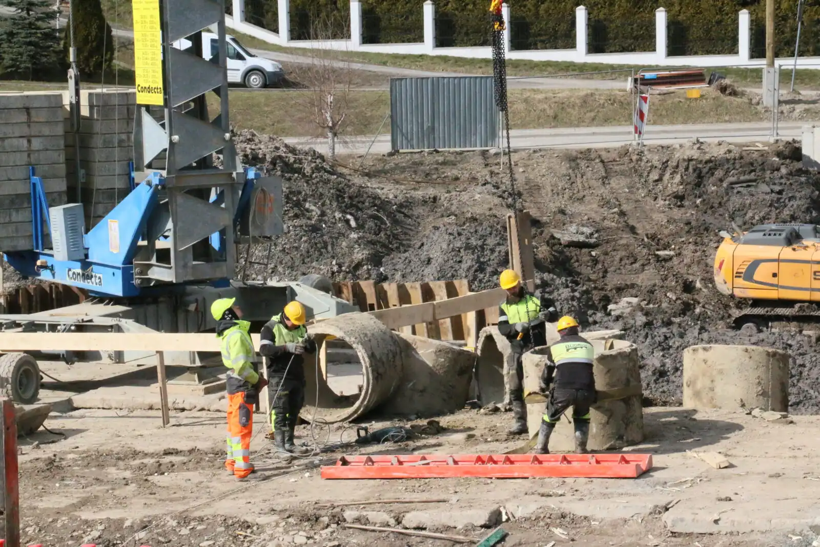 Limanowa: Powstaje nowy most pomiędzy ulicami J. Marka i Sikorskiego, ruszają remonty dróg