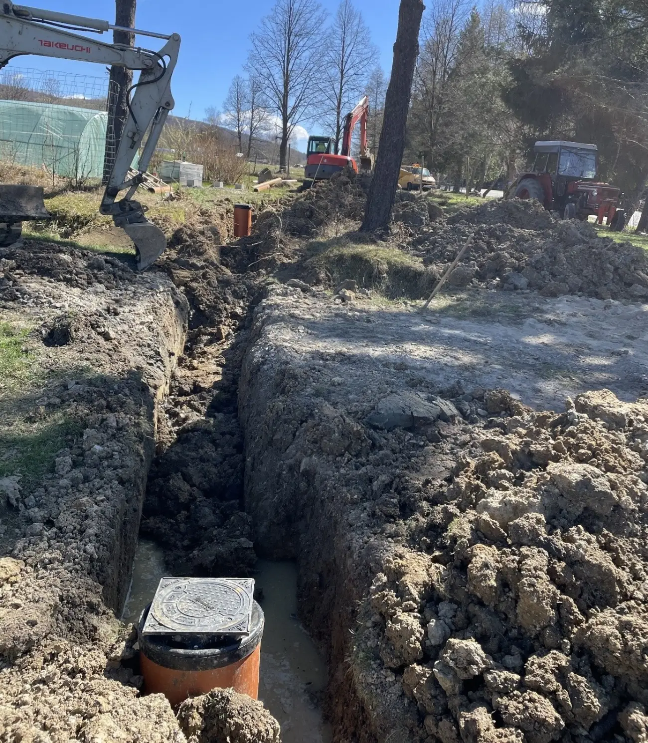 Gmina Sękowa inwestuje w infrastrukturę. Powstaje nowa sieć kanalizacyjna