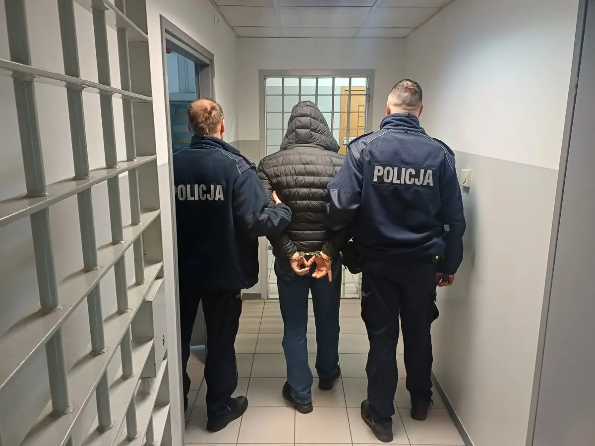 Brutalne pobicie na ulicy Kopernika. Trzech mężczyzn z zarzutami