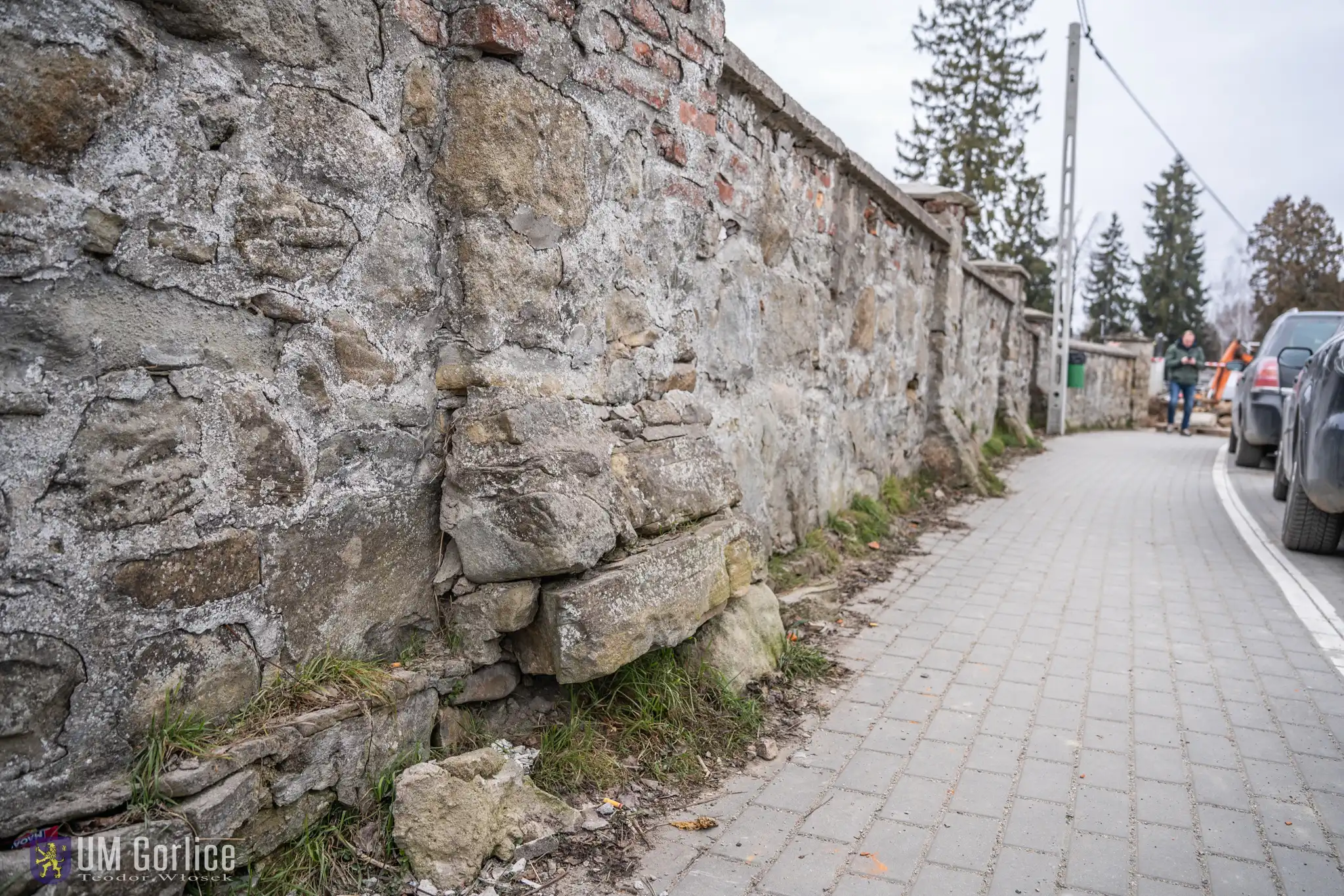 Zabytkowy mur z 1793 roku odzyska pierwotny wygląd