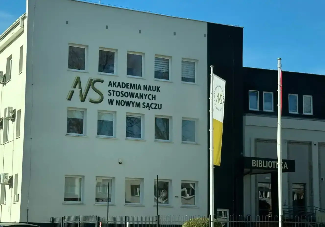 HR i Marketing cyfrowy w jednym miejscu. Nowa oferta Wydziału Nauk Ekonomicznych ANS