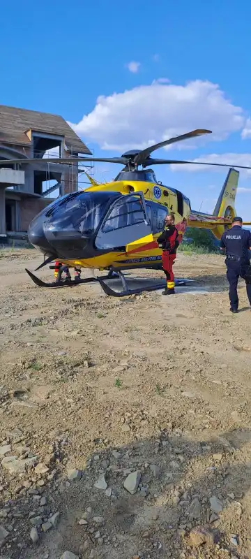 Wypadek podczas festynu rodzinnego. W akcji śmigłowiec LPR