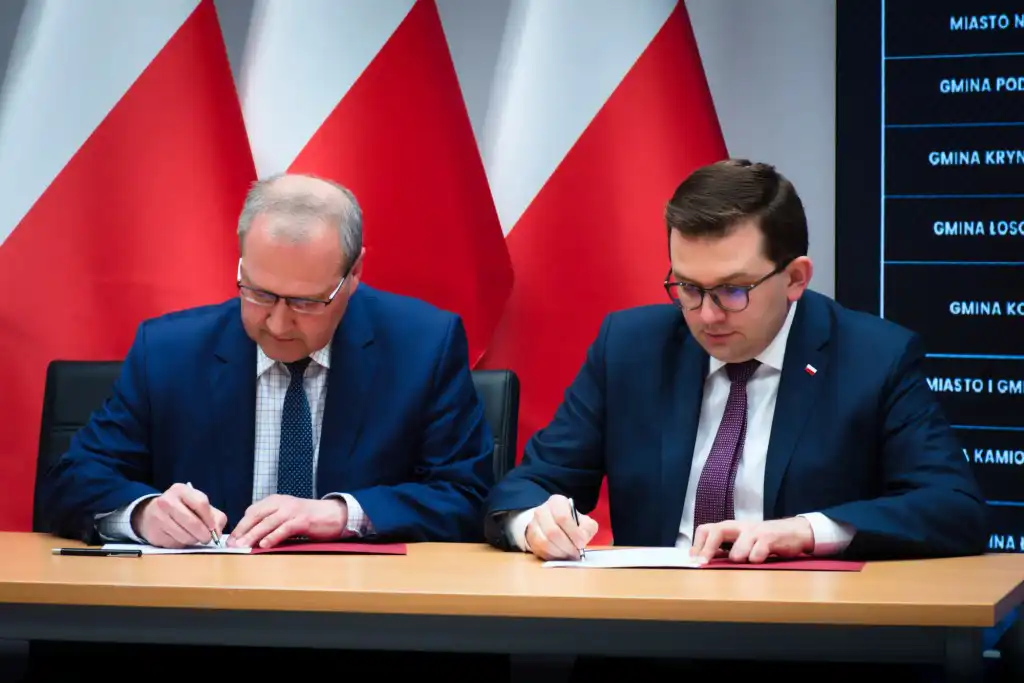 Gmina Łososina Dolna: umowa na dofinansowanie z Rządowego Funduszu Rozwoju Dróg podpisana