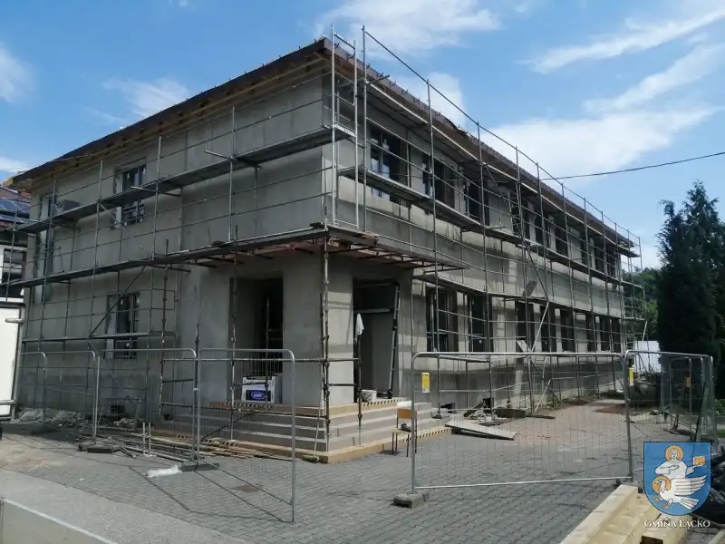 Gmina Łącko: Trwa modernizacja placówek oświatowych