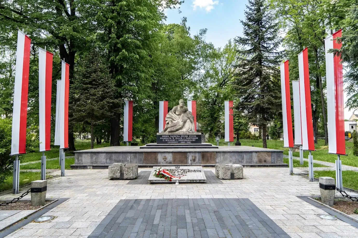 Nowy Sącz pamięta o bohaterach II wojny światowej. 80. rocznica zakończenia konfliktu