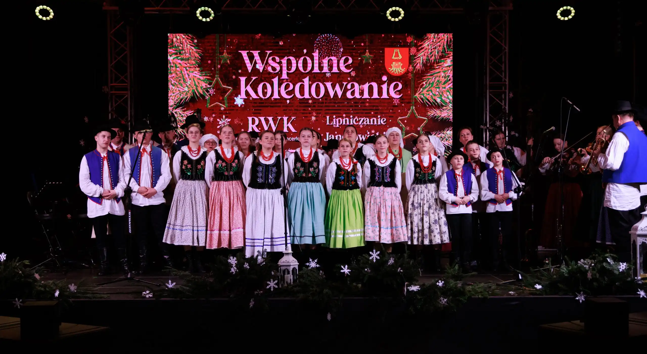 Korzenna w świątecznym rytmie. Kolędowy wieczór pełen wzruszeń