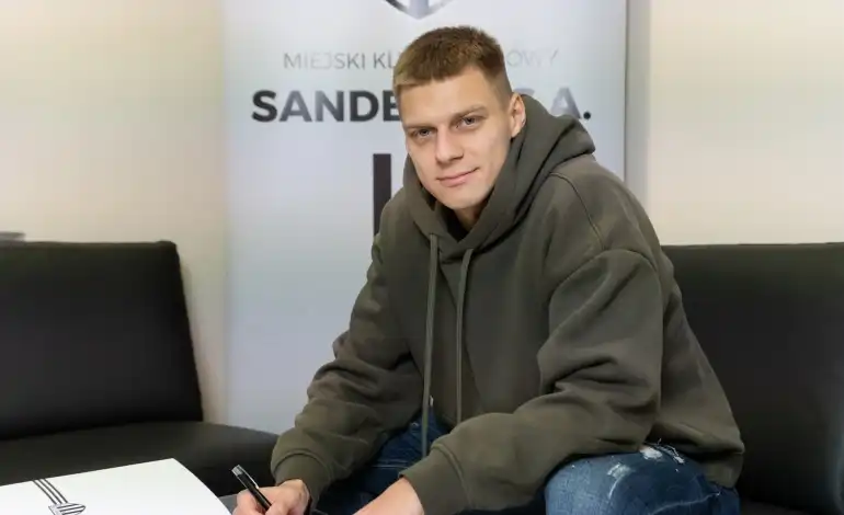 Do zespołu Sandecji dołącza Jakub Wilczyński
