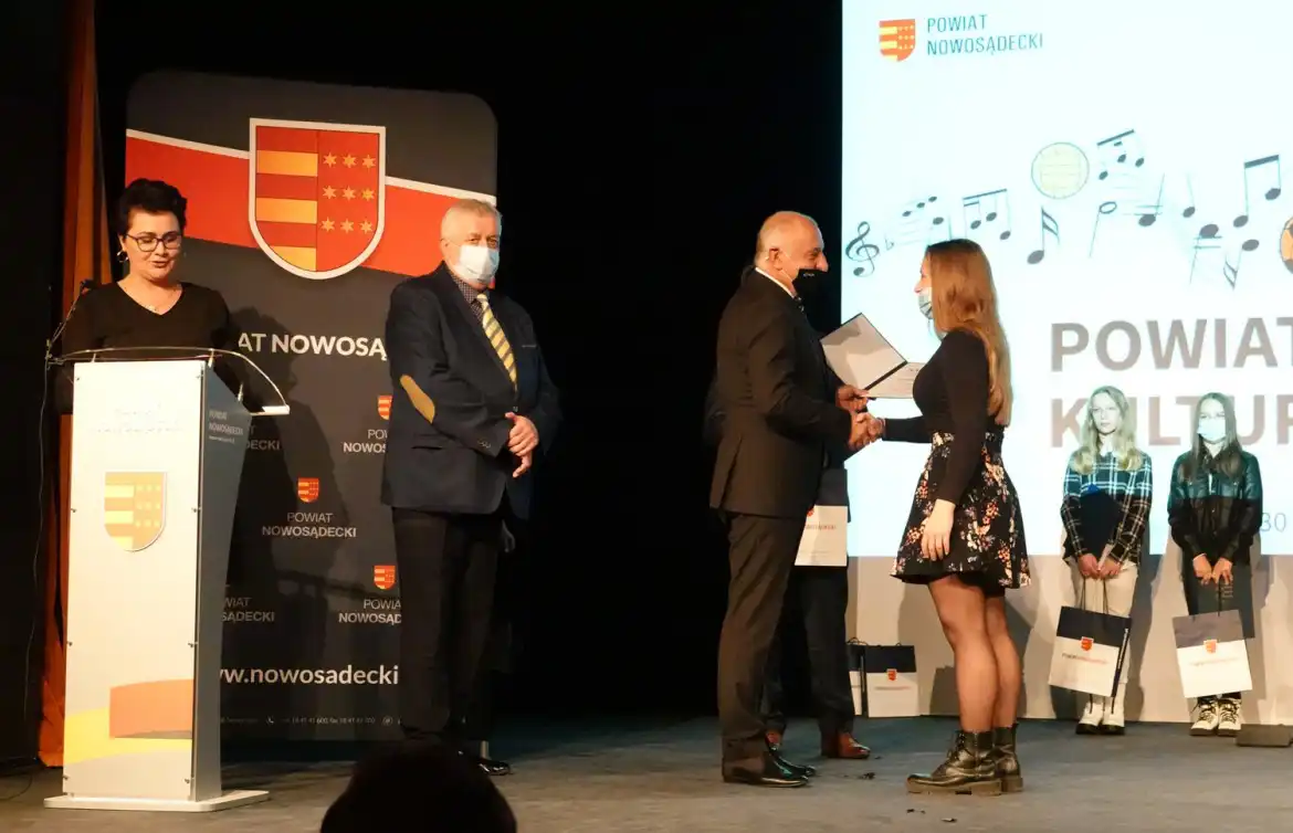 Starosta nagrodził najlepszych sportowców i trenerów