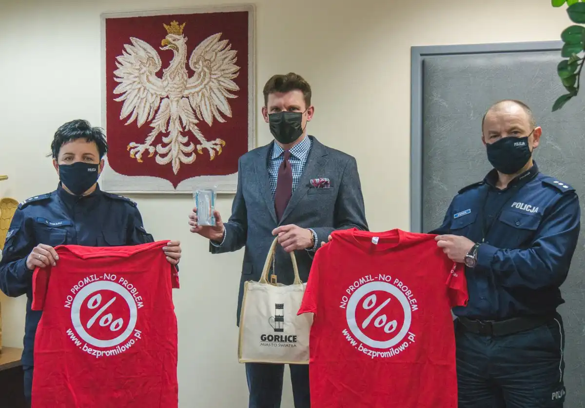 Gorliccy policjanci otrzymali narkotesty