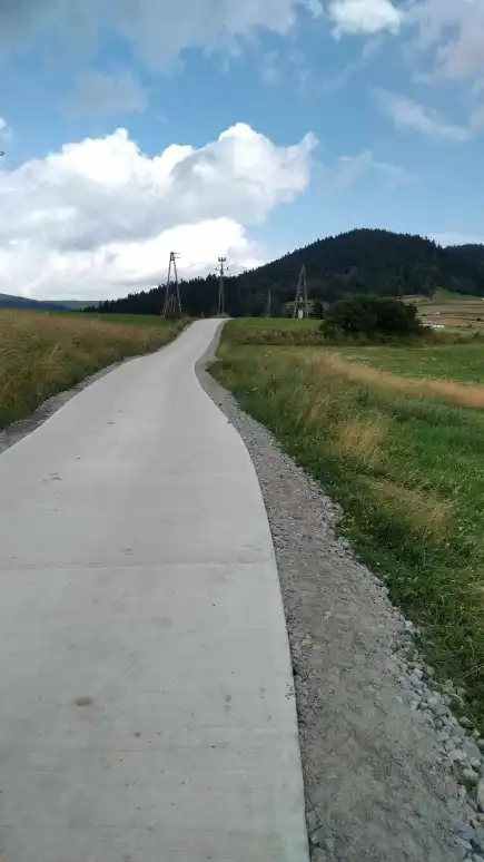 Na terenie Miasta i Gminy Piwniczna-Zdrój trwają inwestycje drogowe. Część z nich została zakończona