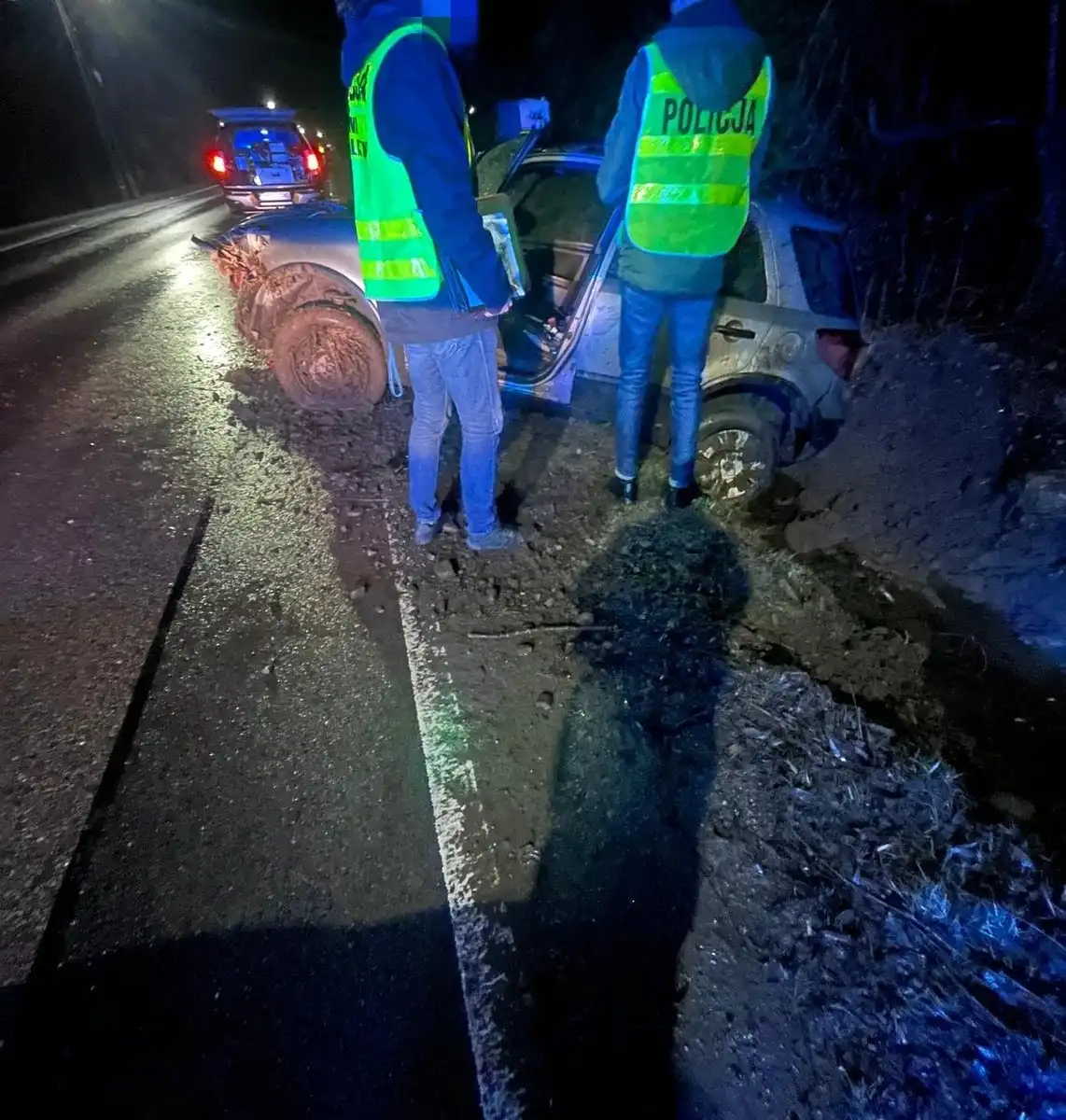 Tragiczne skutki braku rozwagi. Niebezpieczne zdarzenia drogowe w powiecie limanowskim