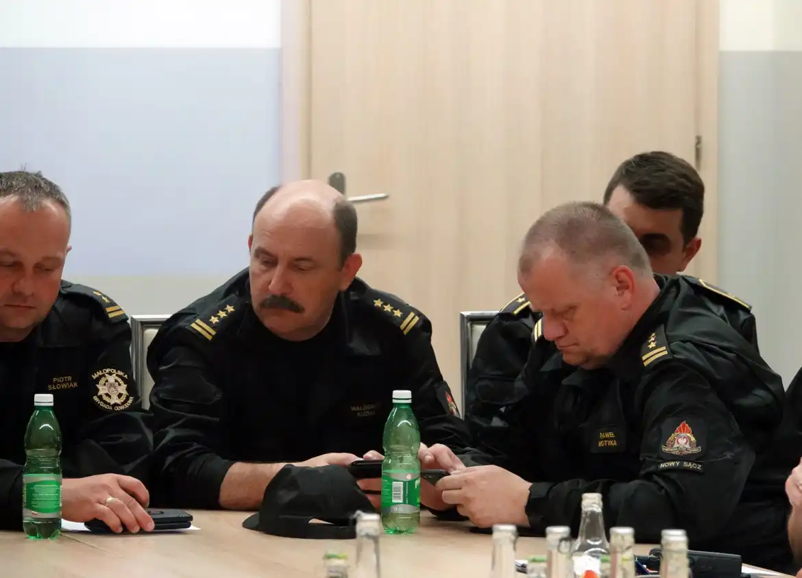 Trąba powietrzna w powiecie nowosądeckim: w Mogilnie odbyło się posiedzenie sztabu kryzysowego
