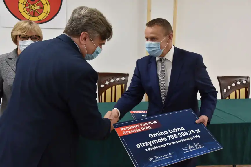 Powiat gorlicki z rządowym wsparciem z Funduszu Inwestycji Lokalnych i Funduszu Rozwoju Dróg