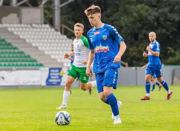 22-letni pomocnik odchodzi z Sandecji. Kontrakt rozwiązany