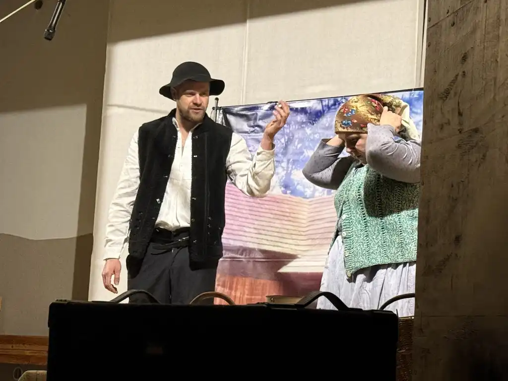 „Piekielnica” ożywiła Maniowy. Ludowy teatr w sercu gminy