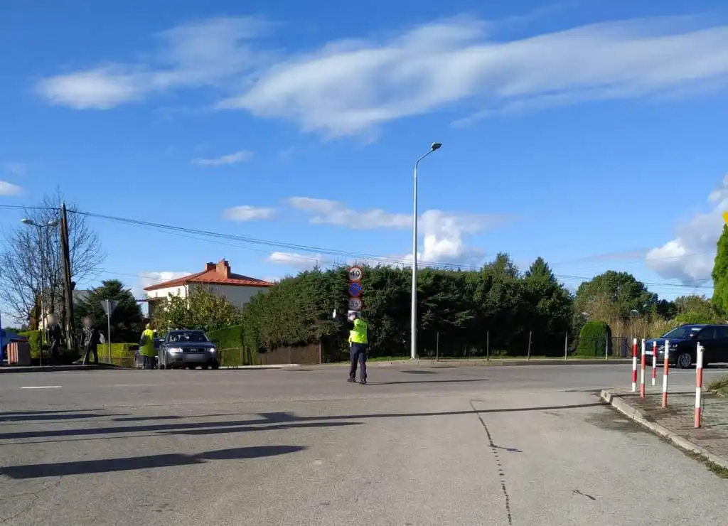 Sądeccy policjanci dbają o bezpieczeństwo w rejonch cmentarzy