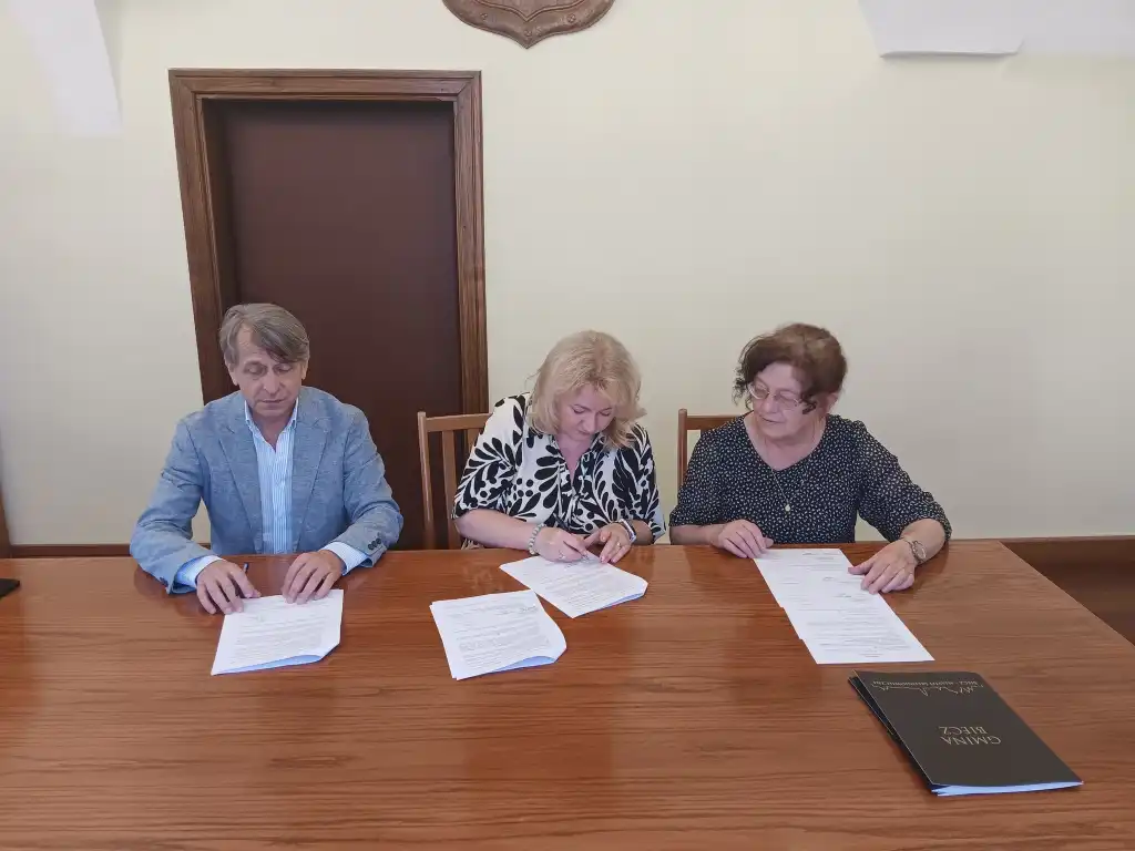 Nowy rozdział opieki społecznej w Grudnej Kępskiej. Podpisano umowę na prowadzenie Centrum