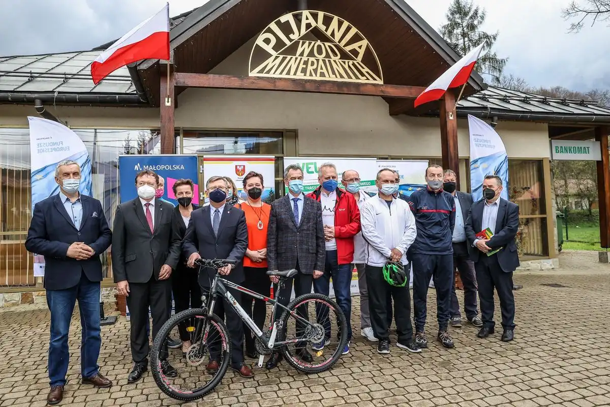 W powiecie limanowskim są dwa nowe szlaki turystyczne VELO Limanowski