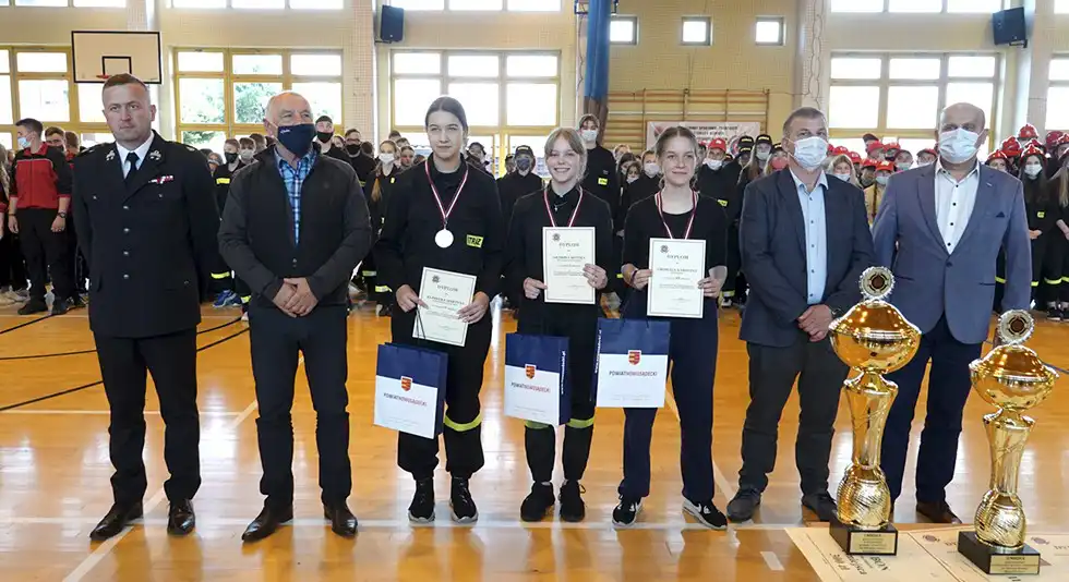 Zawody strażackie w Brzeznej. Drużyny z Gołkowic Górnych i Ptaszkowej najlepsze