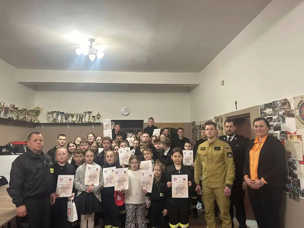 Młodzież w ogniu wiedzy. Gminny etap Turnieju Pożarniczego w Łabowej