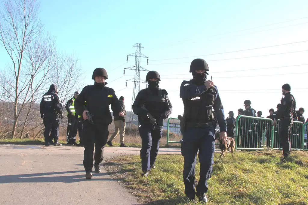 Sądeccy policjanci uczestniczyli w ćwiczeniach pod kryptonimem „Granica 2021”