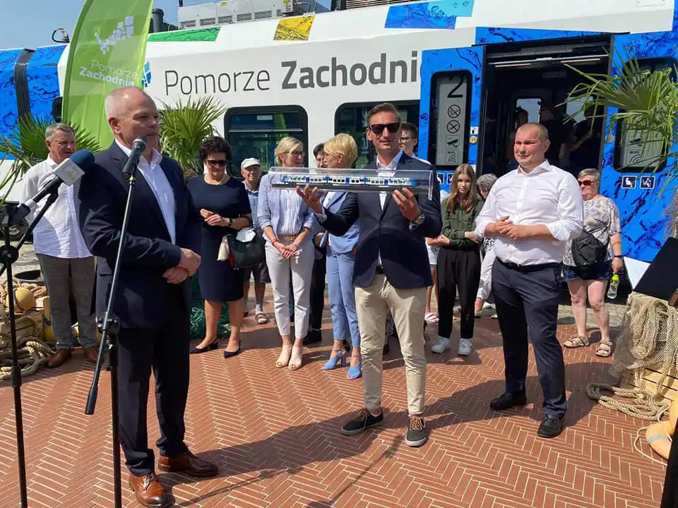 Nowa Hybryda Newagu już na Zachodniopomorskich torach