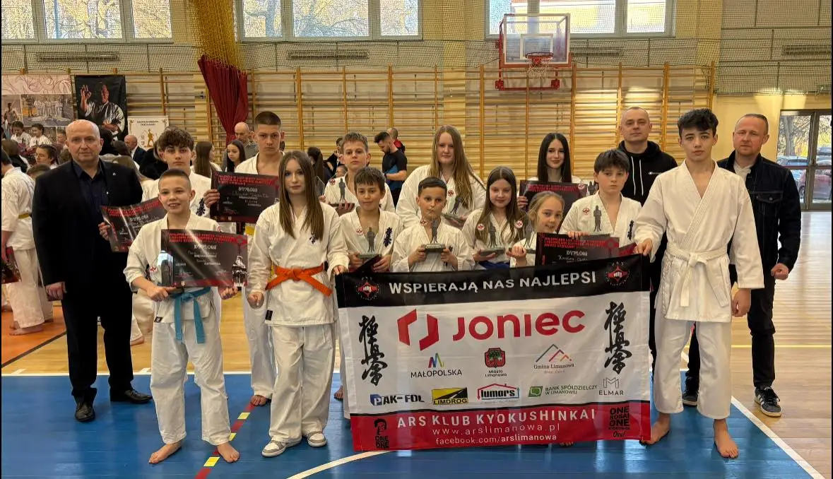 Złota passa trwa. Kolejne sukcesy ARS Limanowa–JONIEC Team