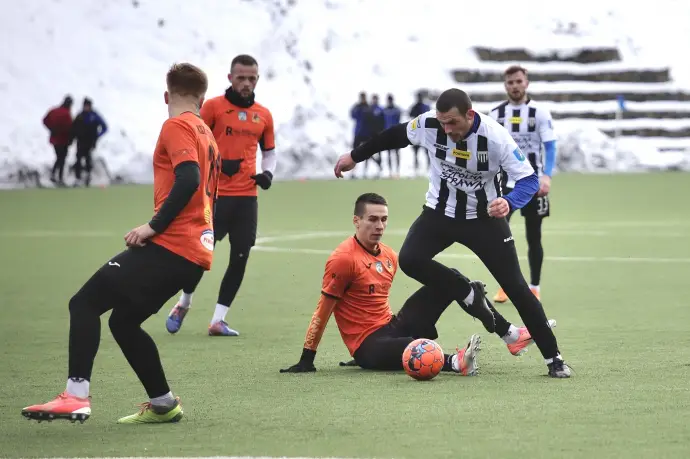Drużyna Sandecji remisuje w czwartym sparingu