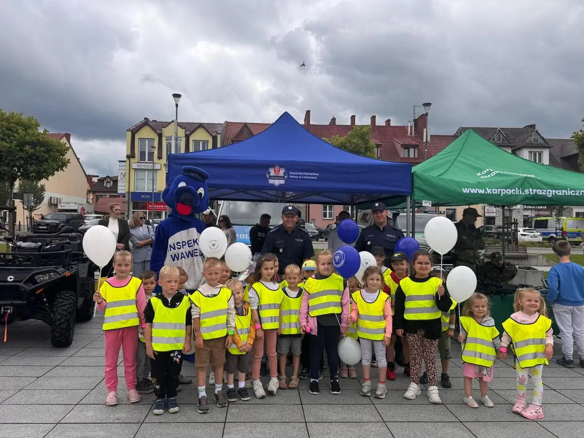 Święto Policji nie tylko z apelem. Mieszkańcy tłumnie odwiedzili profilaktyczny piknik