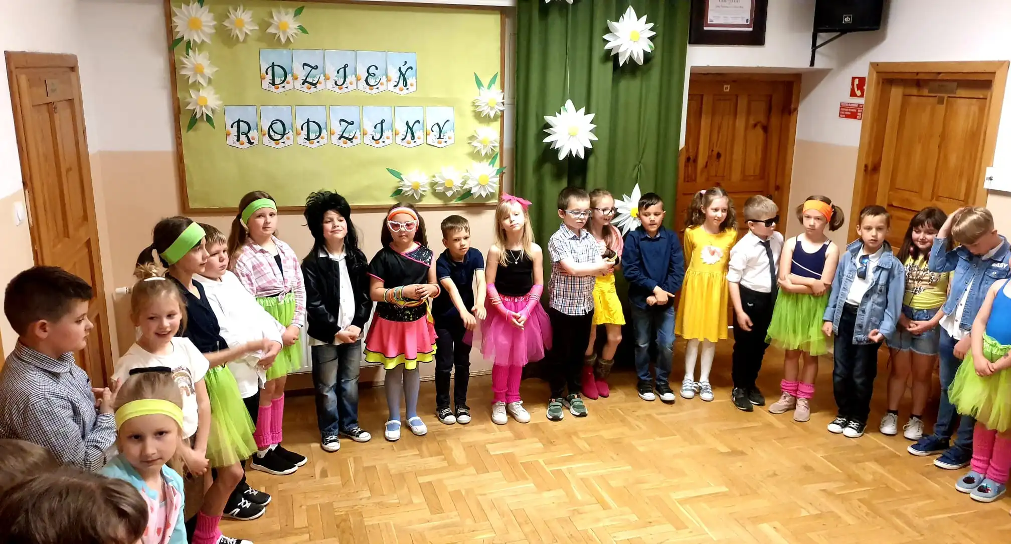 Rodzinne święto pełne radości i talentów w SP nr 3 w Kasince Małej
