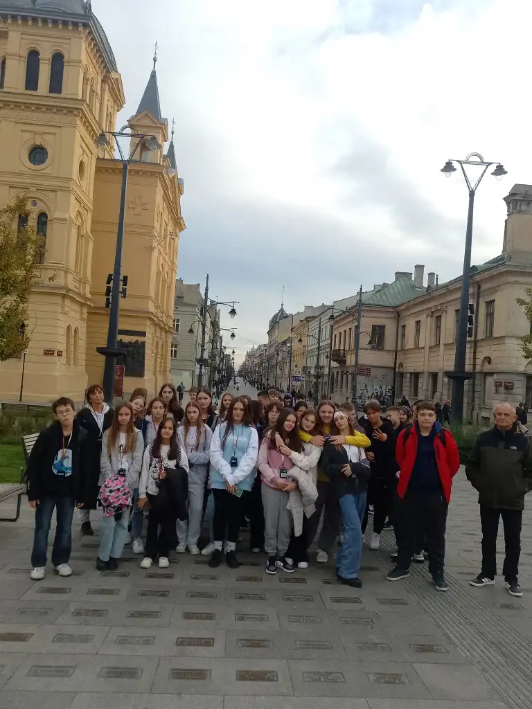 Podróż w Czasie. Uczniowie z Piwnicznej-Zdroju na śladach polskiej historii