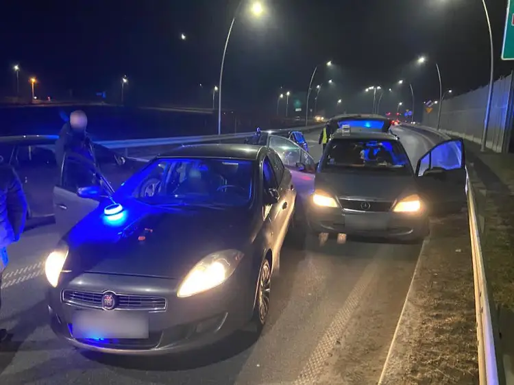 Nowy Sącz: cztery areszty za rozbój z użyciem noża. Sprawcom grozi nawet 12 lat więzienia