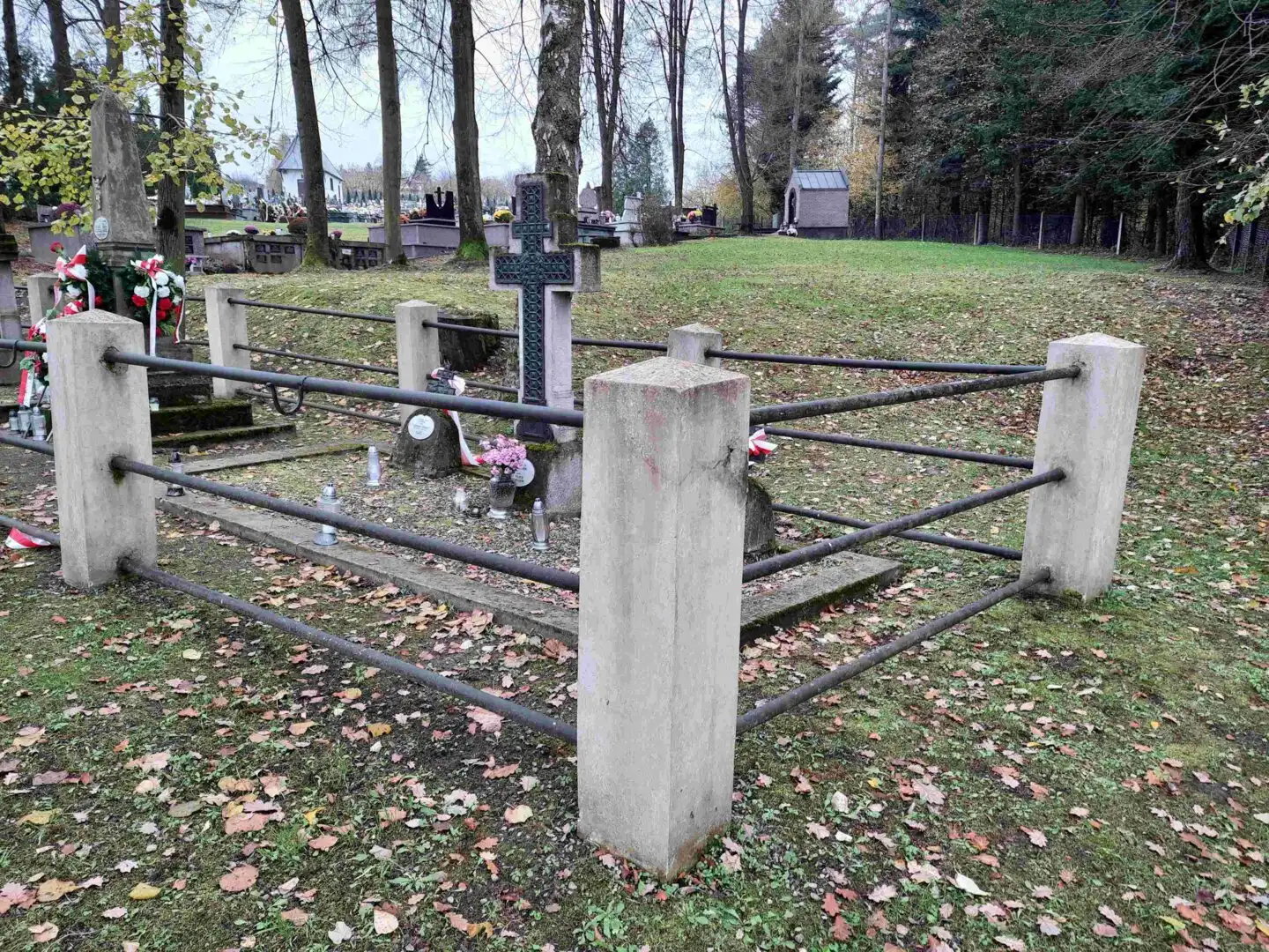 Gmina Chełmiec z dotacją na remont cmentarza z I wojny światowej w Marcinkowicach
