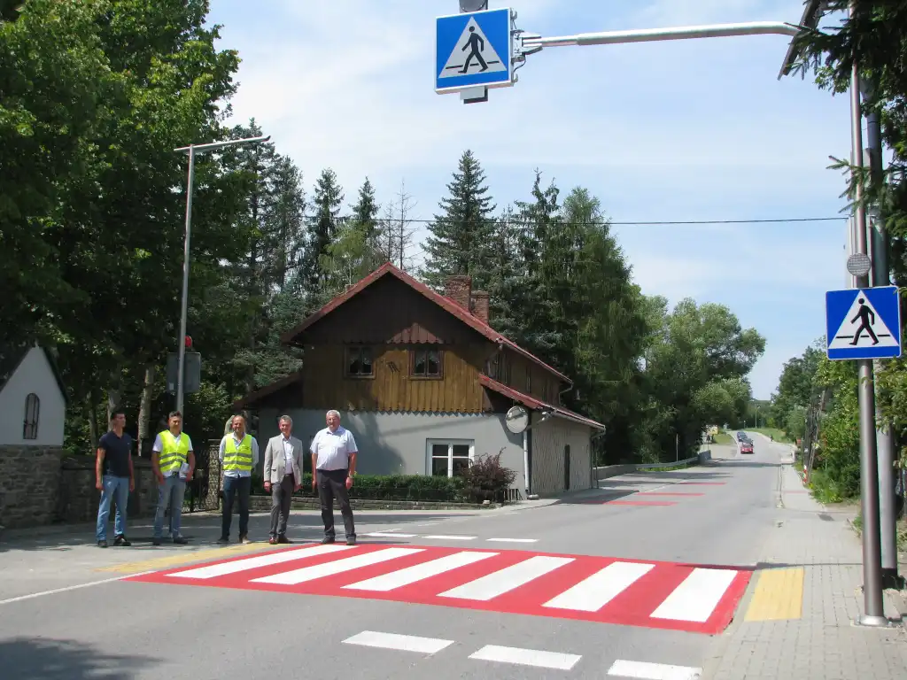W Powiecie Limanowskim pojawiły się trzy nowoczesne przejścia dla pieszych