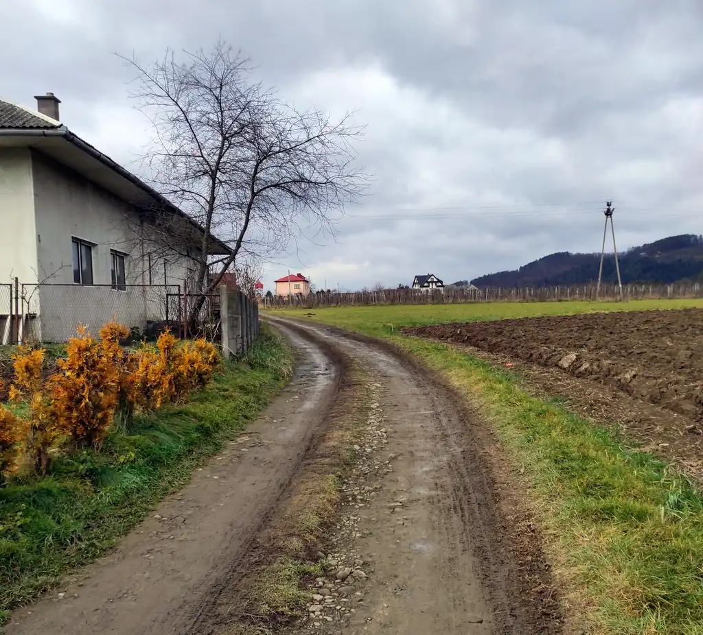 Gmina Łososina Dolna" 132 tys. zł na modernizację dróg dojazdowych do gruntów rolnych