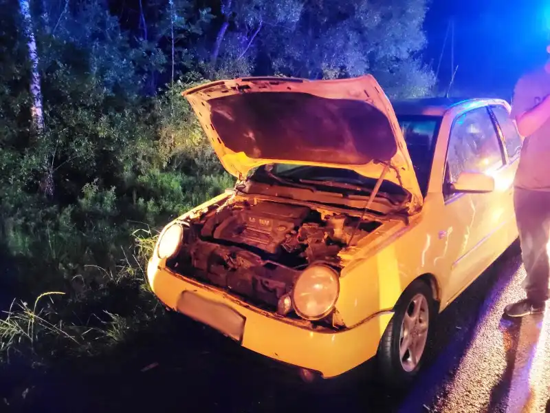Wypadek w Nowej Wsi. Zderzyły się dwa auta osobowe. Jedna osoba poszkodowana