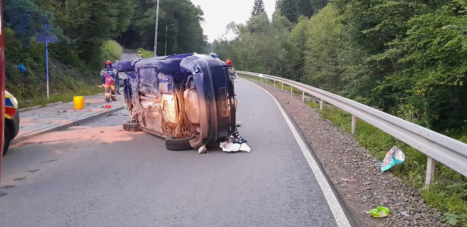 Wypadek w Naściszowej. Jedna osoba trafiła do szpitala