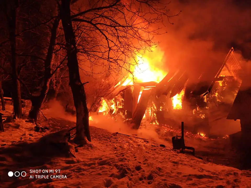 Tragedia w Siedliskach. W pożarze zginęła jedna osoba, a cztery zostały poszkodowane