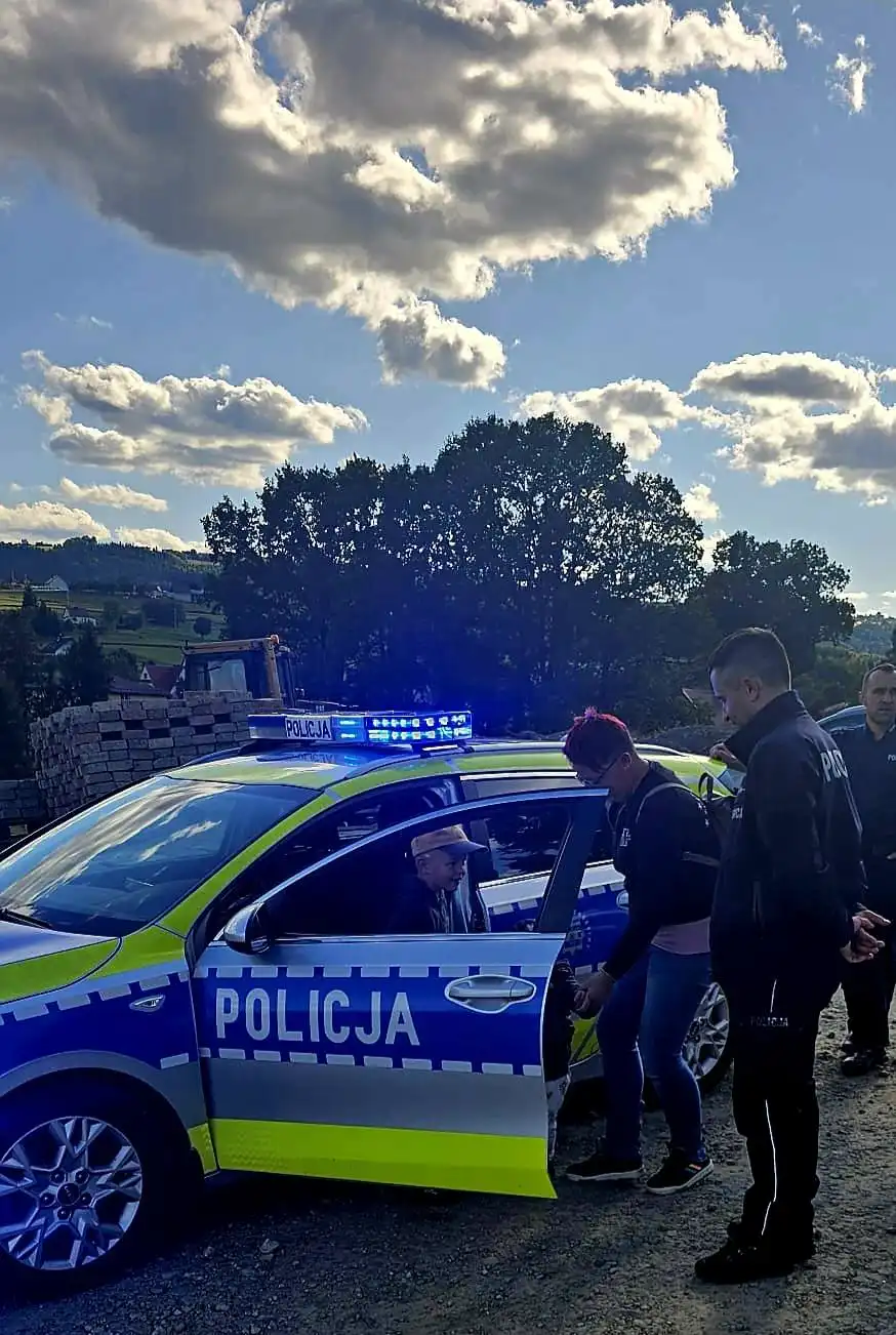 Dożynki w Męcinie z policjantami. Od zabawy po edukację