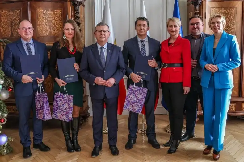Wręczono nominacje dla dyrektorów trzech małopolskich instytucji kultury, w tym Muzeum Okręgowego w Nowym Sączu