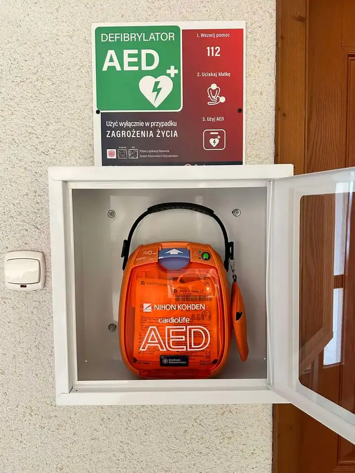 Defibrylator AED w Urzędzie Gminy Mszana Dolna