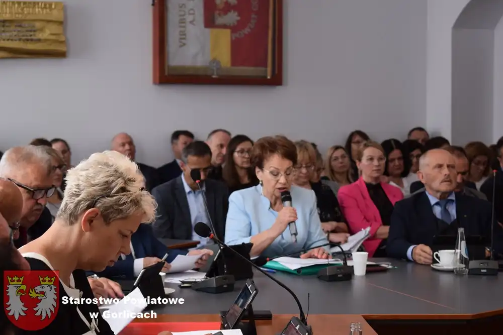 Zarząd Powiatu Gorlickiego z wotum zaufania i absolutorium