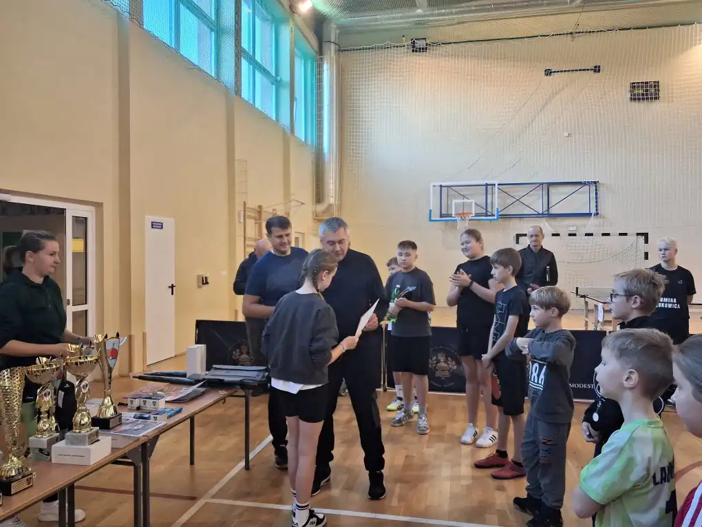 Sportowa rywalizacja w świątecznym klimacie. Turniej o Puchar Wójta Gminy Podegrodzie