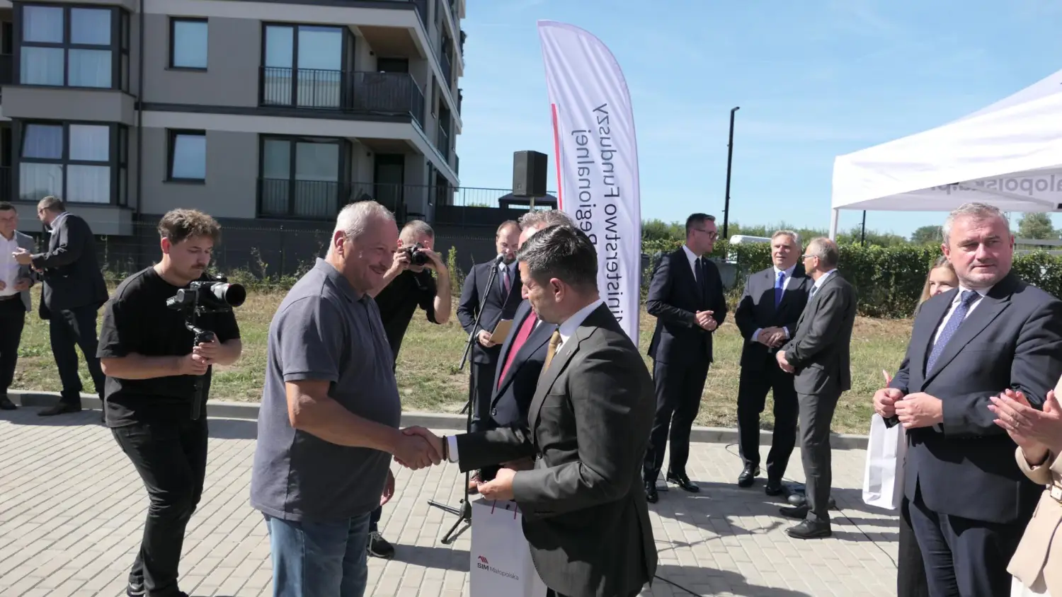104 nowe mieszkania w Starym Sączu. Lokatorzy odebrali klucze