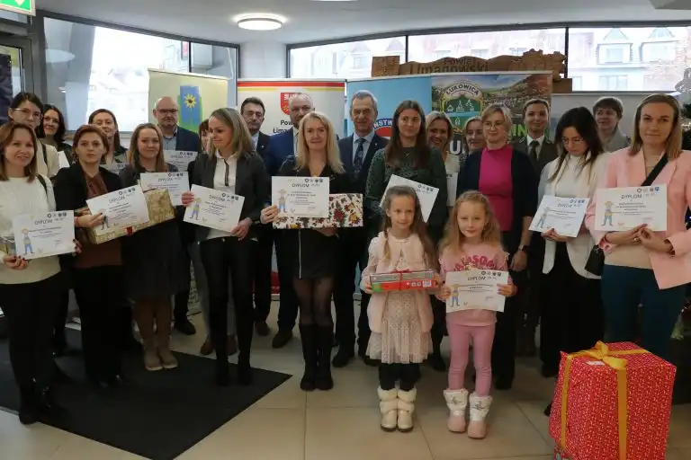 Młodzi artyści docenieni. Nagrody w konkursie plastycznym ‚Dzień z życia rolnika’”