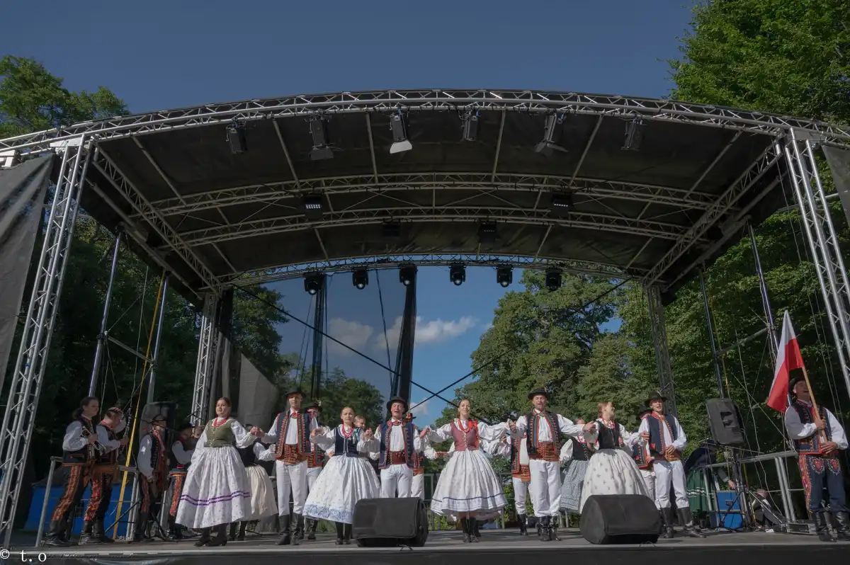 Wakacyjne sukcesy zespołu Mystkowianie