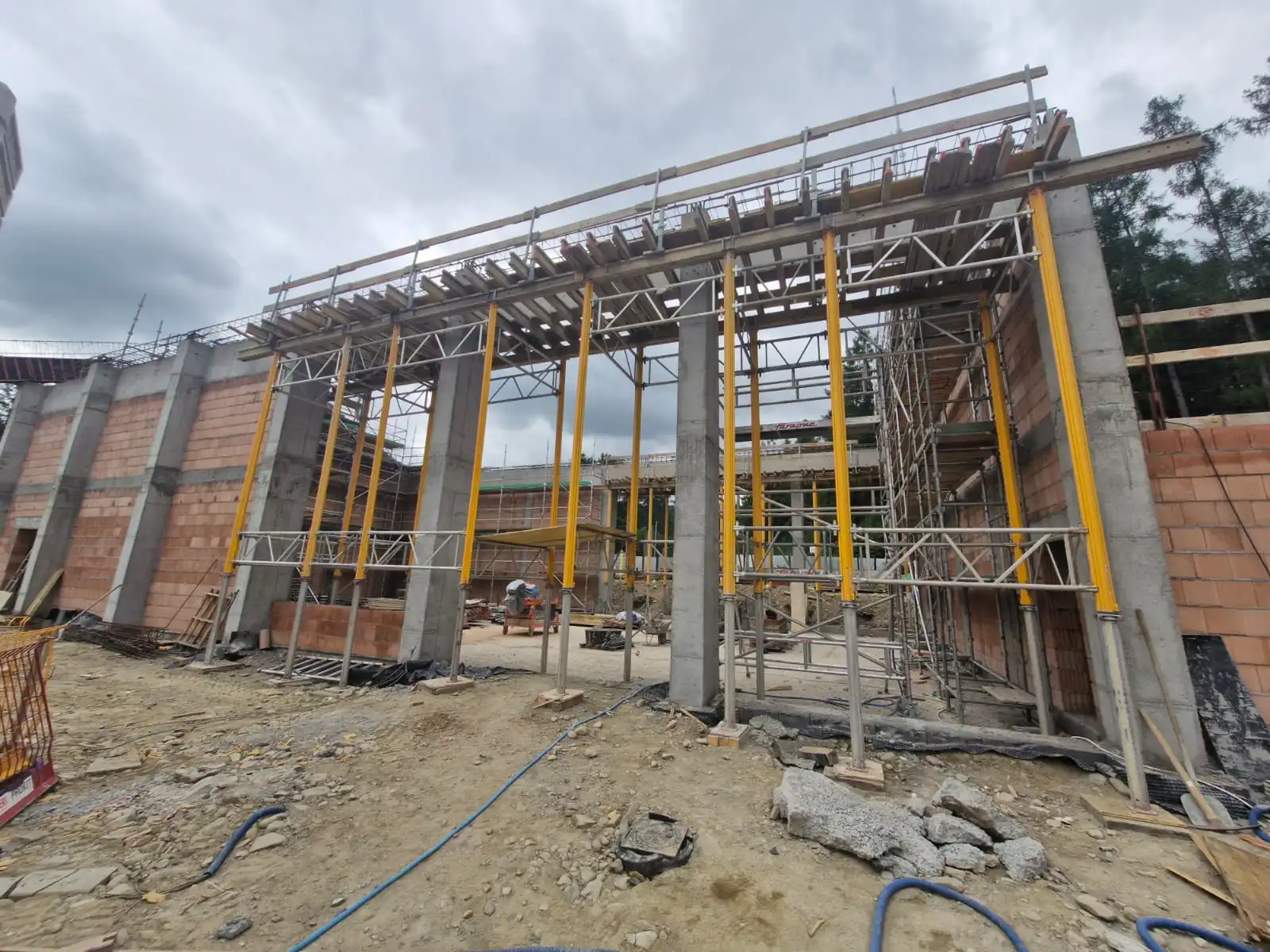 Nowa sala gimnastyczna w Skrudzinie nabiera kształtów