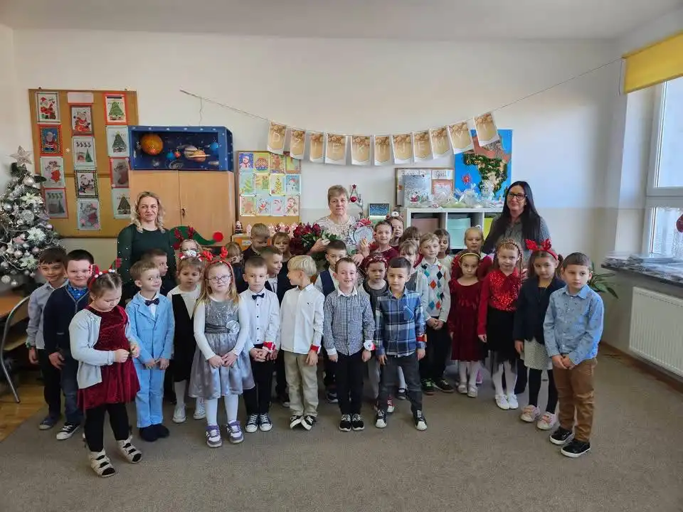 Z wdzięcznością za lata pracy. W Gminie Podegrodzie pożegnano długoletnie pracownice