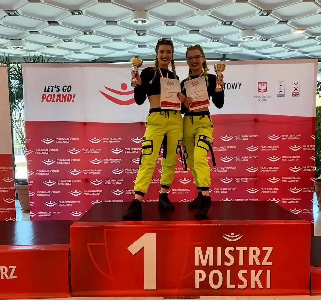 Uczennice ZSP w Krynicy-Zdroju wytańczyły wyjazd do USA